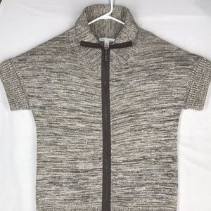 Kenneth Cole New York cardigan size medium EUC